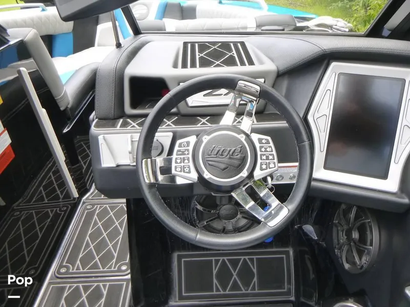 Slide: The Image of 2019 Tige zx5 for sale in Contoocook, NH - 57