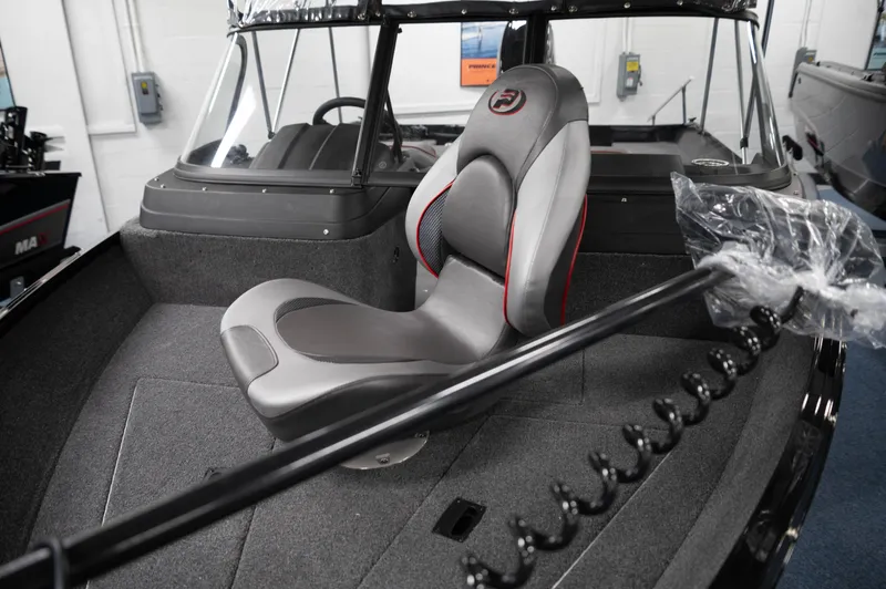 Slide: The Image of Princecraft Holiday 162 WS MAX - 5