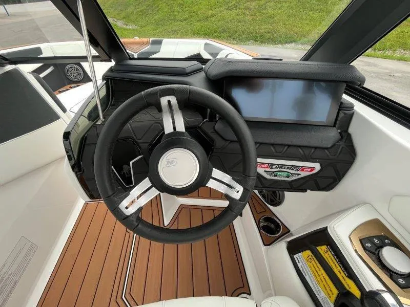 Slide: The Image of Nautique GS22 2024 - 22