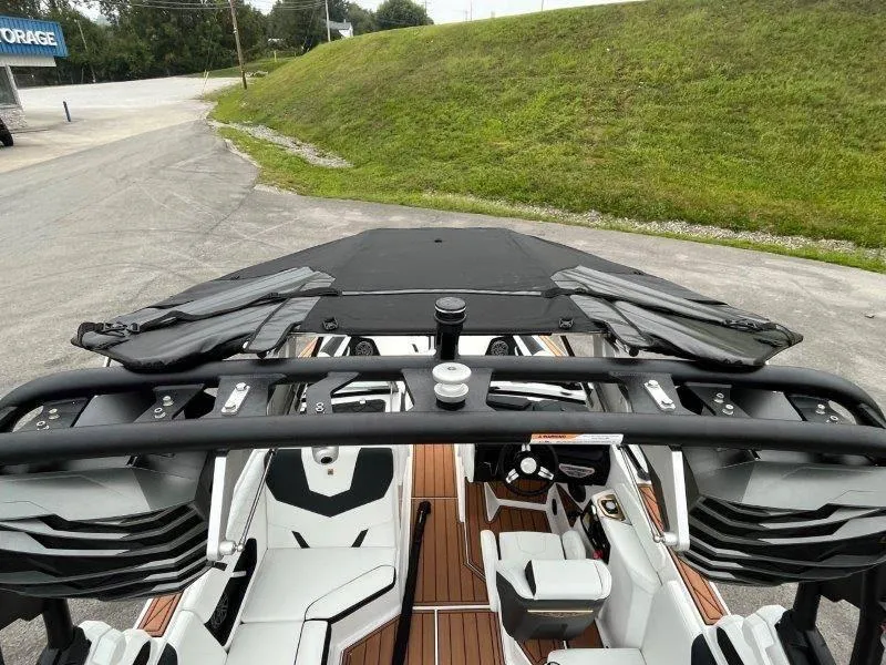 Slide: The Image of Nautique GS22 2024 - 39