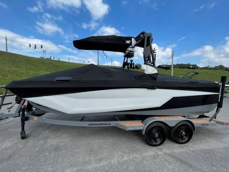 Slide: The Image of Nautique GS22 2024 - 45