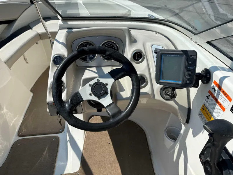 Slide: The Image of Larson 206 Senza 2005 - 5