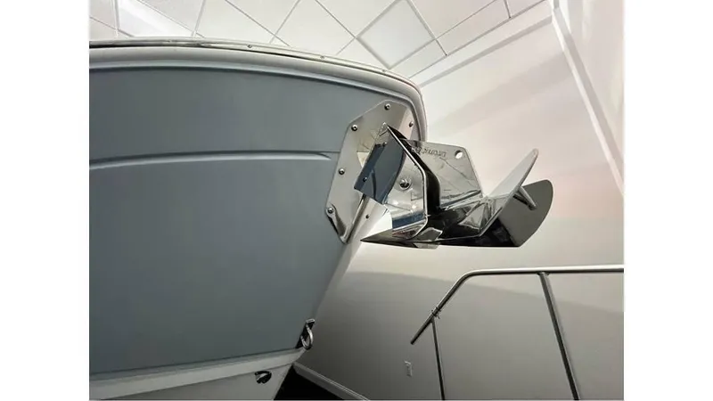 Slide: The Image of 2025 Blackfin 252 CC boat anchor detail in showroom. - 4