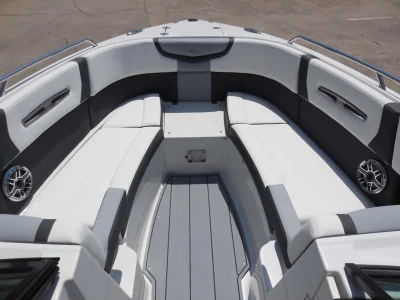 Slide: The Image of Chaparral 287 SSX 2024 - 14