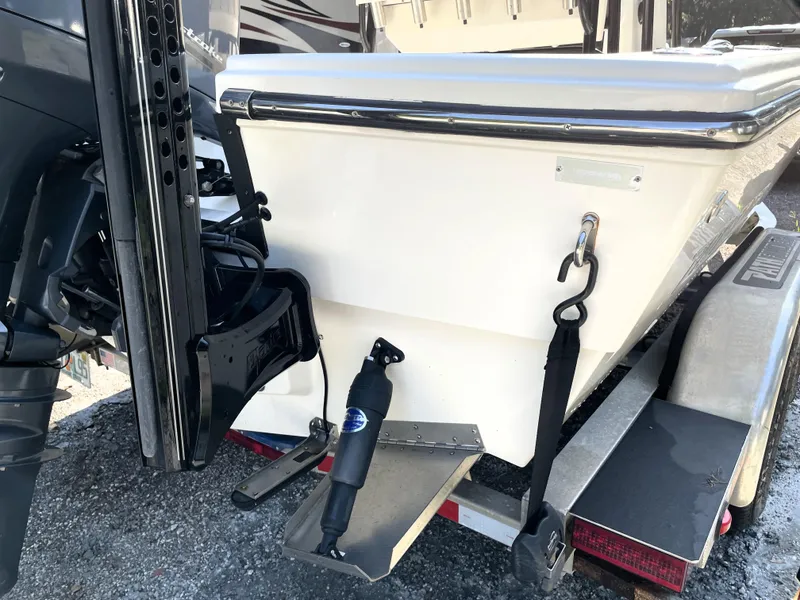 Slide: The Image of Rear view of a 2021 Pathfinder 2005 TRS boat on a trailer. - 14