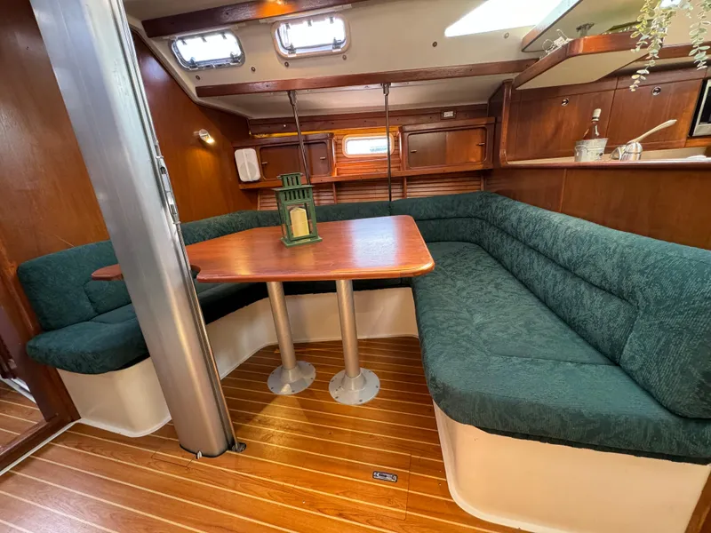 Slide: The Image of Starboard Salon - 26