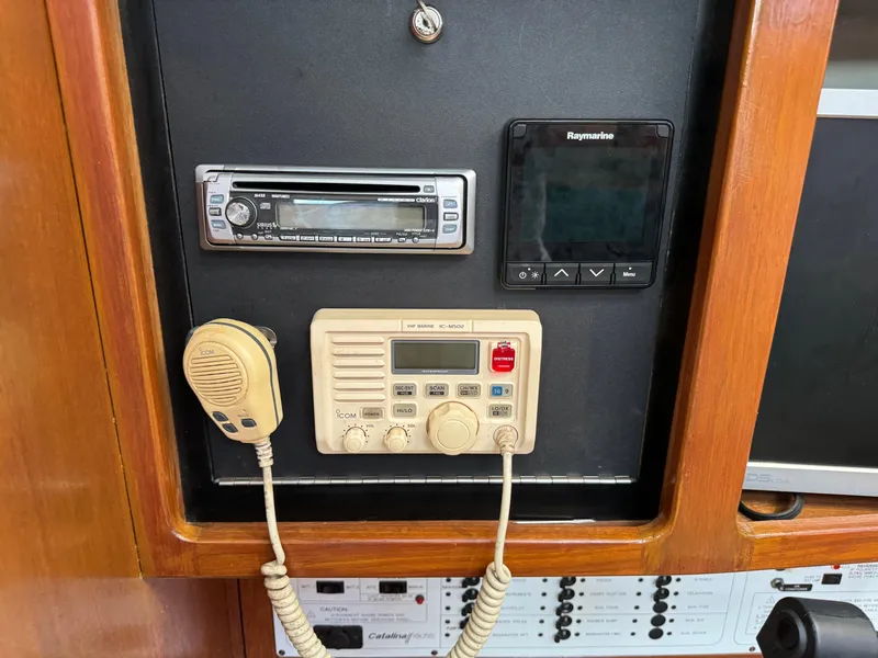 Slide: The Image of Nav Station Electronics - 34