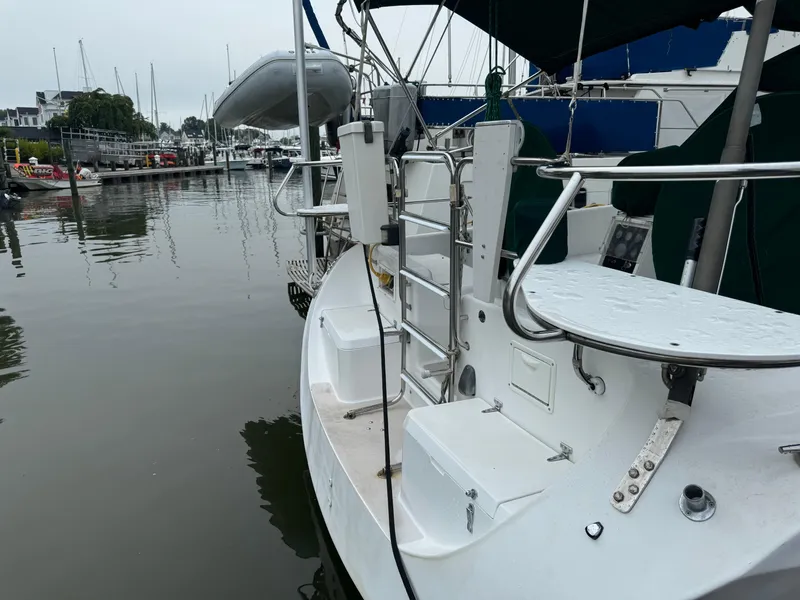 Slide: The Image of Stern Perch Seats - 54