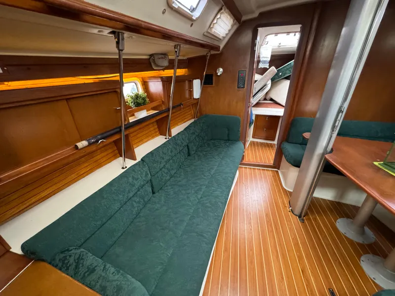 Slide: The Image of Keel Stepped Mast - 84