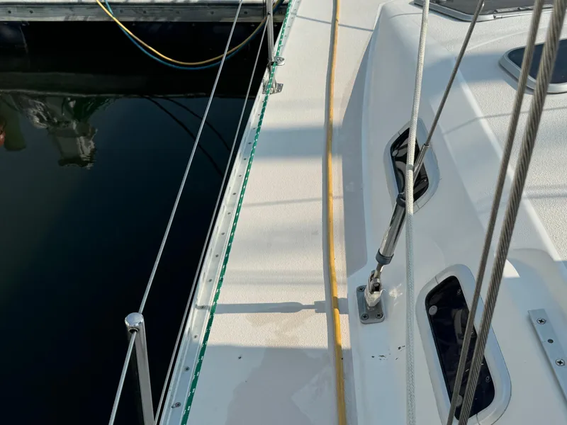 Slide: The Image of Inboard Shrouds - 9