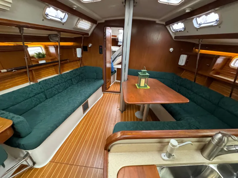 Slide: The Image of Salon - 97