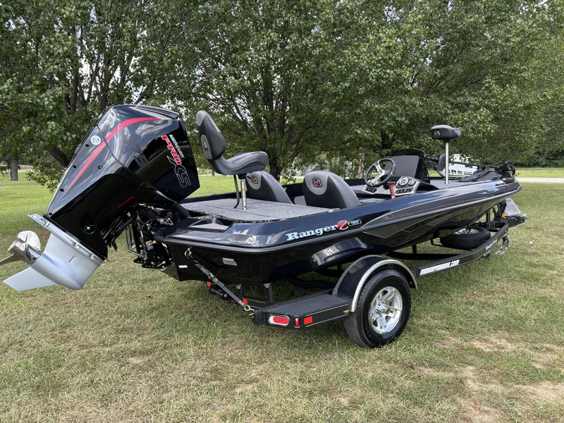 Slide: The Image of Ranger Z185 2025 - 10