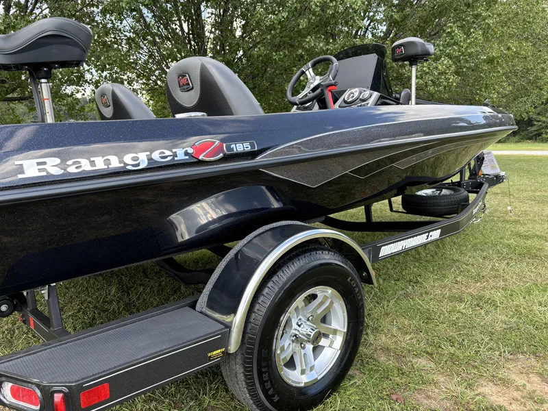 Slide: The Image of Ranger Z185 2025 - 11