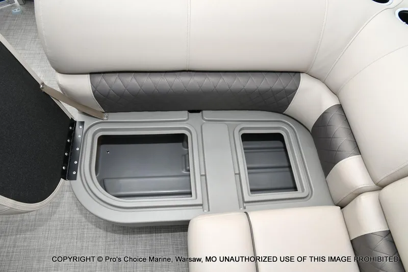 Slide: The Image of Sun Tracker Fishin' Barge 20 DLX 2025 - 54