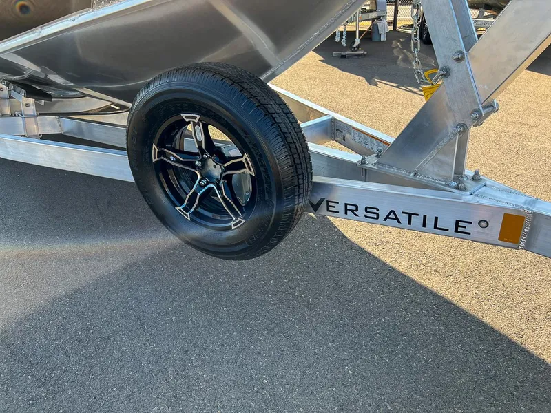 Slide: The Image of North River 24 Seahawk Fastback 2026 - 24