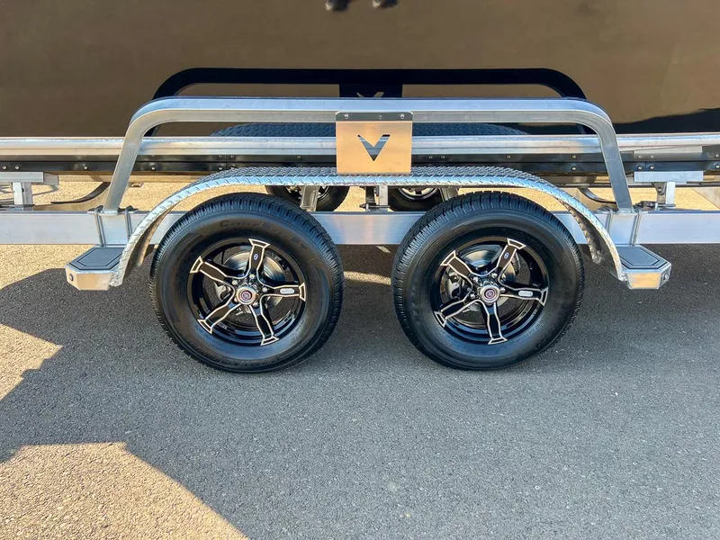 Slide: The Image of North River 24 Seahawk Fastback 2026 - 25