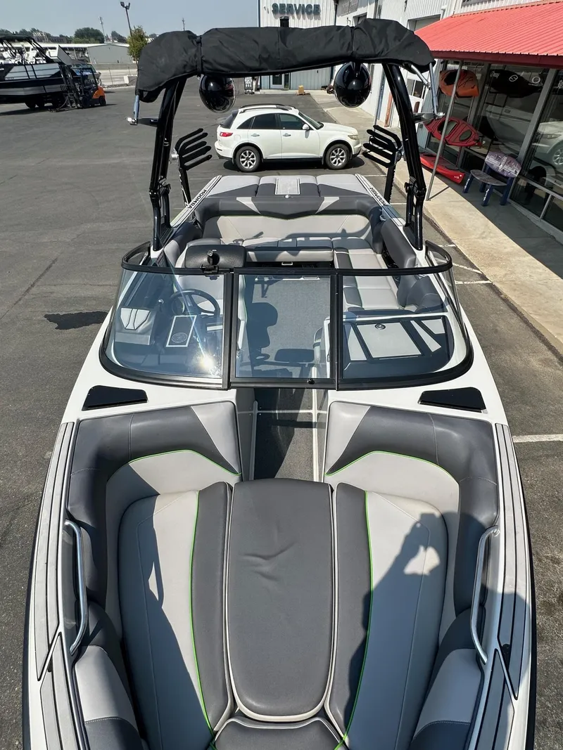 Slide: The Image of Moomba Craz 2020 - 14