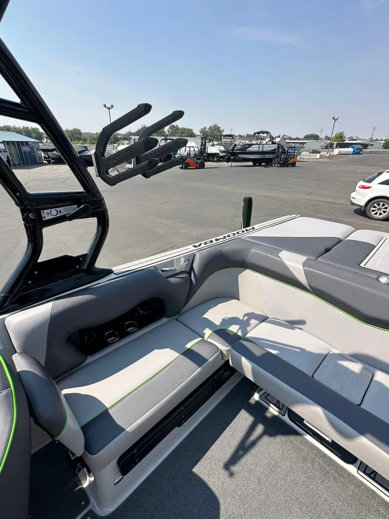 Slide: The Image of Moomba Craz 2020 - 15