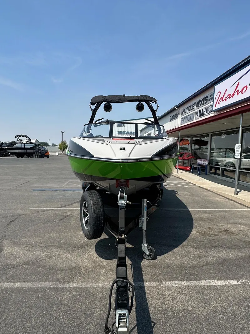 Slide: The Image of Moomba Craz 2020 - 5