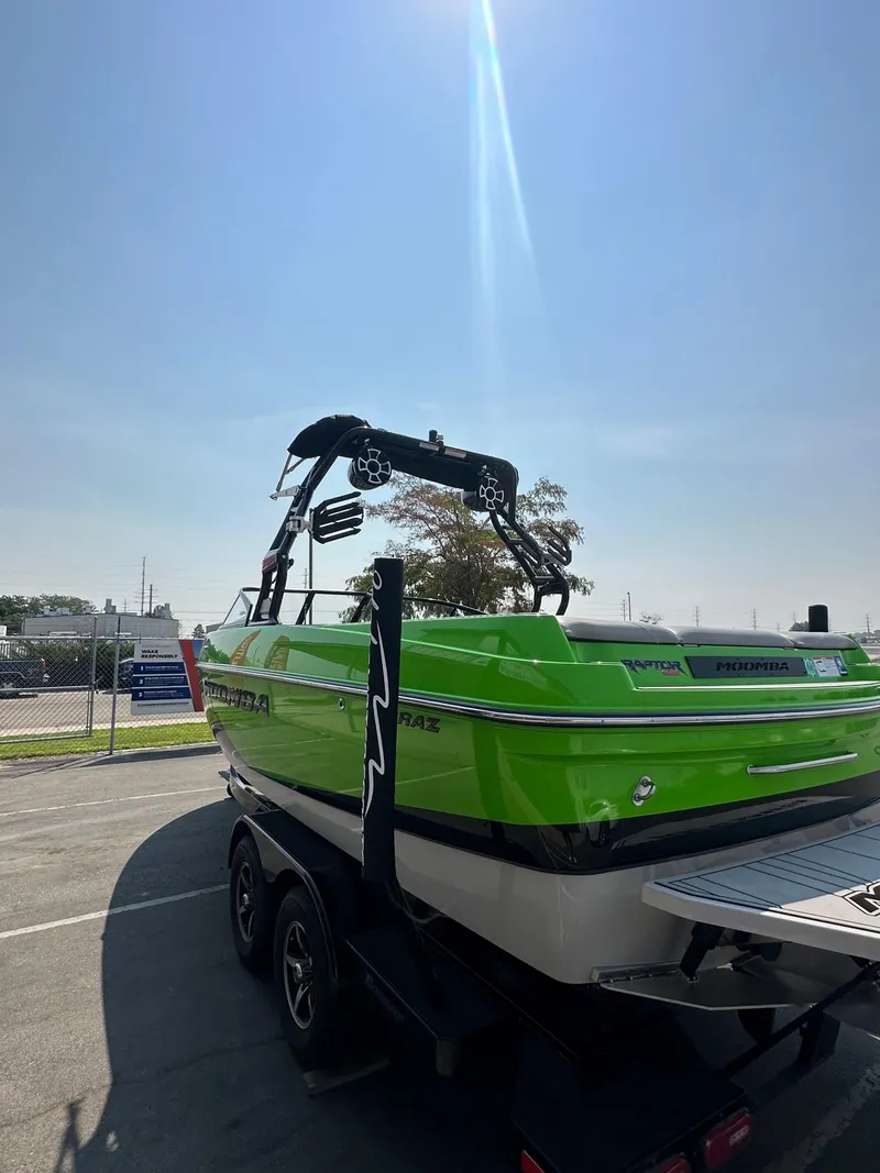 Slide: The Image of Moomba Craz 2020 - 8