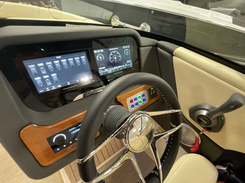 Slide: The Image of Chris-Craft Sportster 25 2025 - 10