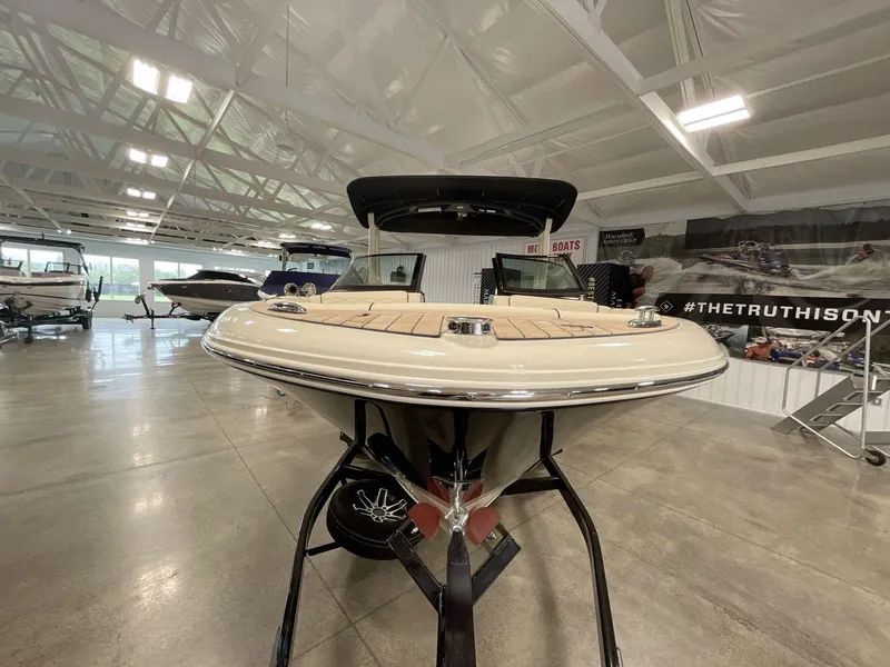 Slide: The Image of Chris-Craft Sportster 25 2025 - 2