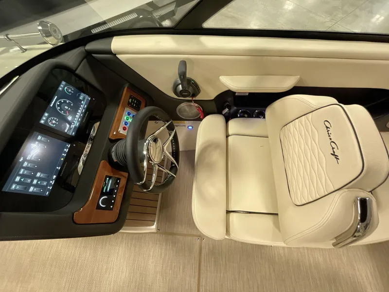 Slide: The Image of Chris-Craft Sportster 25 2025 - 9