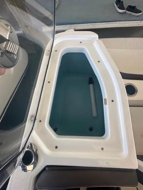 Slide: The Image of Yamaha 255 FSH Sport H 2024 - 14