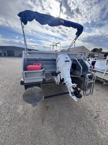 Slide: The Image of Sun Tracker Bass Buggy 16 1991 - 3