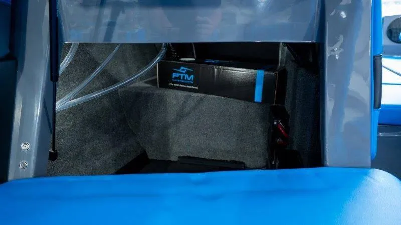 Slide: The Image of Malibu Wakesetter 23 MXZ 2024 - 10