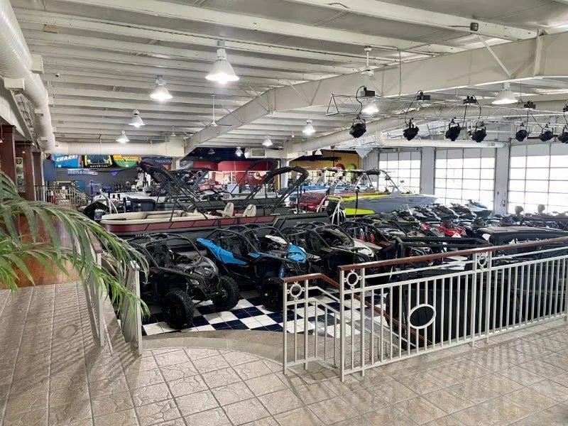 Slide: The Image of Malibu Wakesetter 23 MXZ 2024 - 110