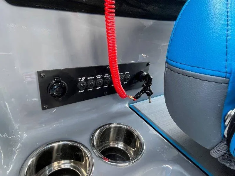 Slide: The Image of Malibu Wakesetter 23 MXZ 2024 - 126