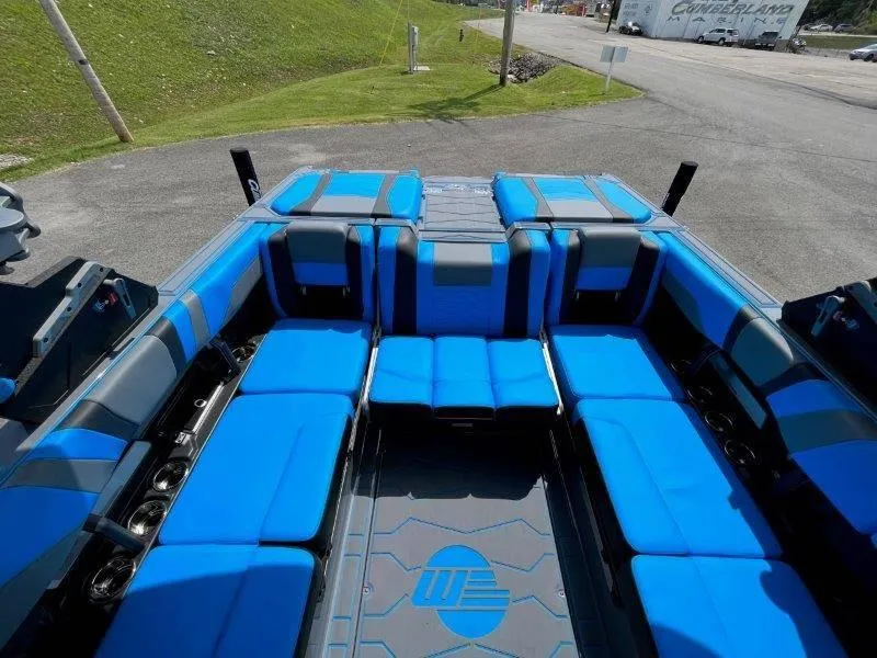 Slide: The Image of Malibu Wakesetter 23 MXZ 2024 - 131