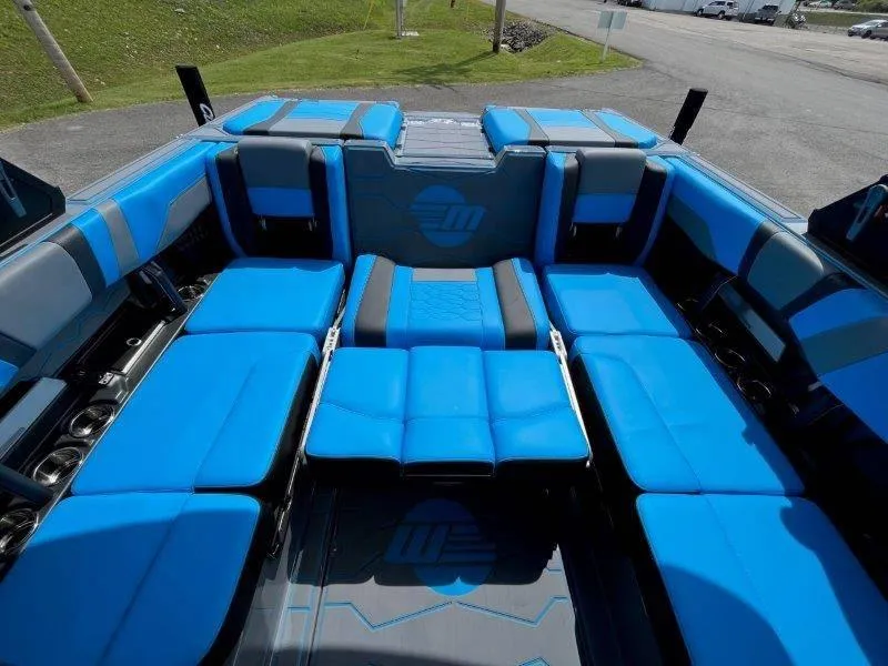 Slide: The Image of Malibu Wakesetter 23 MXZ 2024 - 132