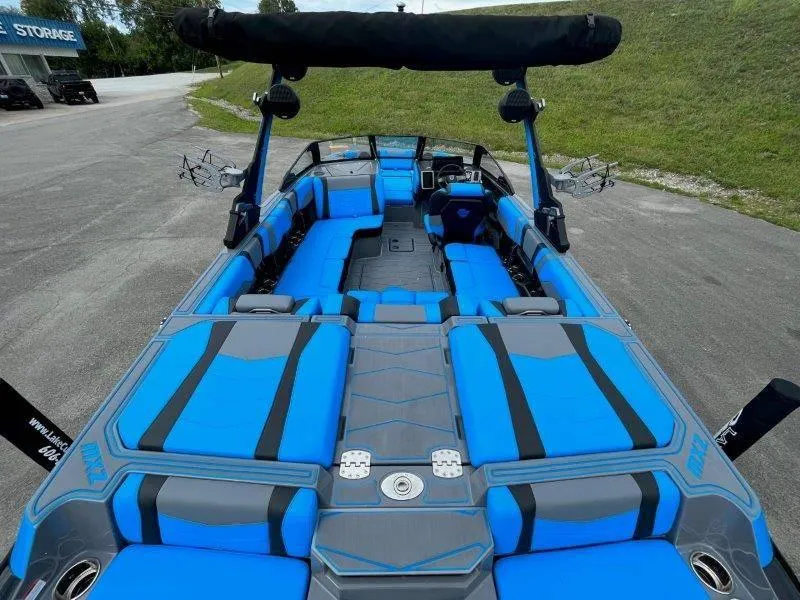 Slide: The Image of Malibu Wakesetter 23 MXZ 2024 - 139
