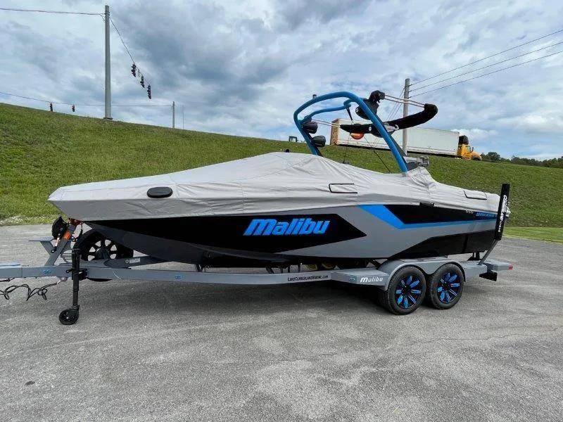 Slide: The Image of Malibu Wakesetter 23 MXZ 2024 - 147