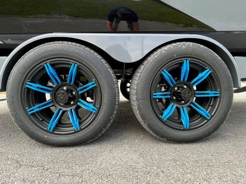 Slide: The Image of Malibu Wakesetter 23 MXZ 2024 - 149