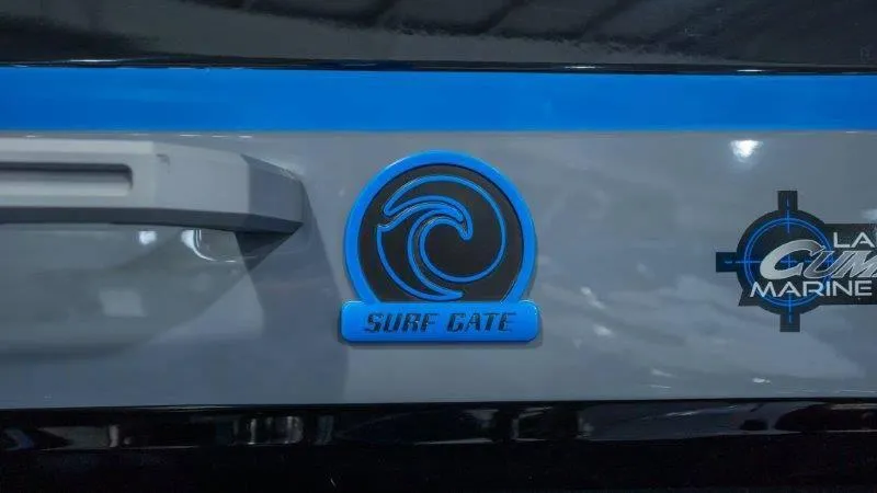 Slide: The Image of Malibu Wakesetter 23 MXZ 2024 - 18