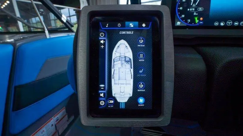 Slide: The Image of Malibu Wakesetter 23 MXZ 2024 - 43