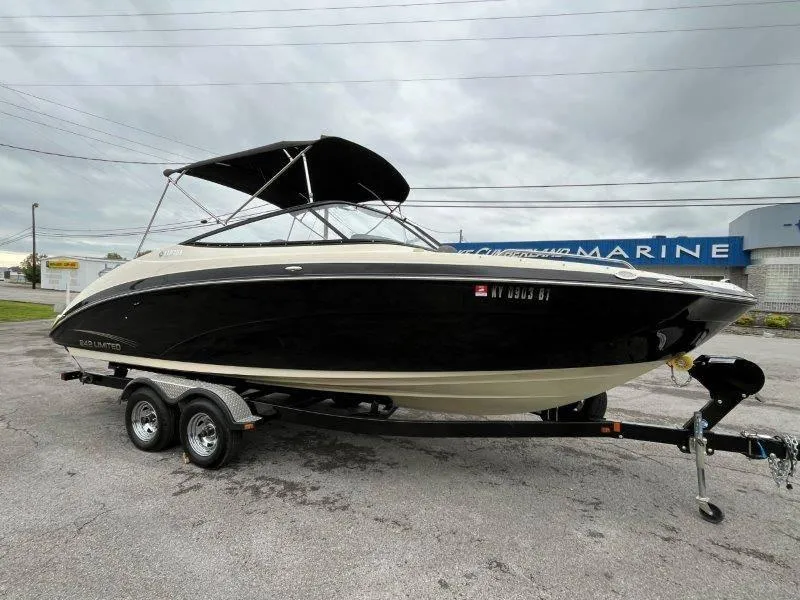 Slide: The Image of Yamaha 242 Limited 2015 - 31