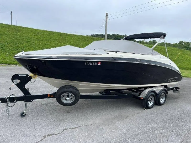 Slide: The Image of Yamaha 242 Limited 2015 - 32