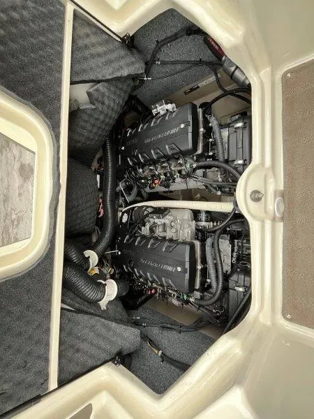 Slide: The Image of Yamaha 242 Limited 2015 - 48