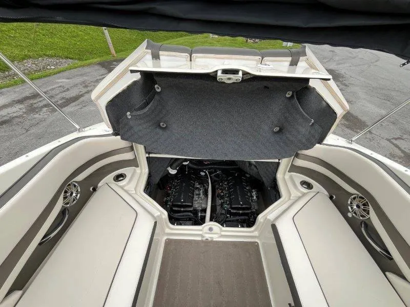 Slide: The Image of Yamaha 242 Limited 2015 - 49