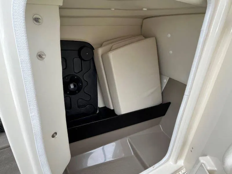 Slide: The Image of Yamaha 242 Limited 2015 - 58