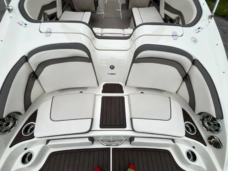 Slide: The Image of Yamaha 242 Limited 2015 - 67