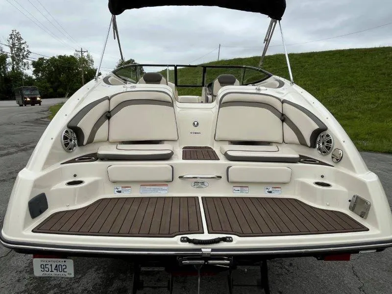 Slide: The Image of Yamaha 242 Limited 2015 - 71