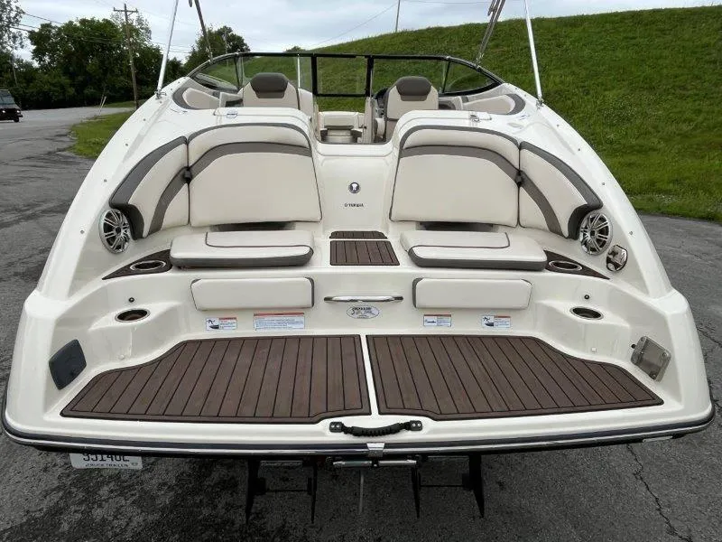 Slide: The Image of Yamaha 242 Limited 2015 - 77