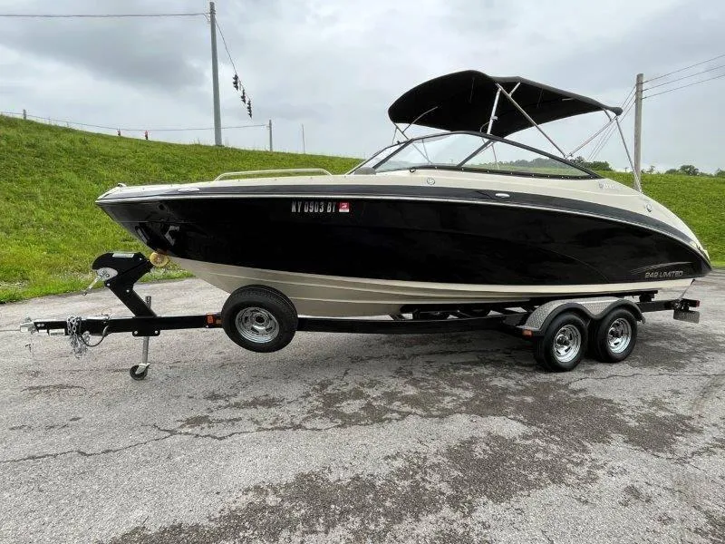 Slide: The Image of Yamaha 242 Limited 2015 - 9