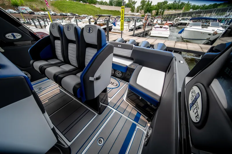 Slide: The Image of Cigarette 42' Auroris 2025 - 54