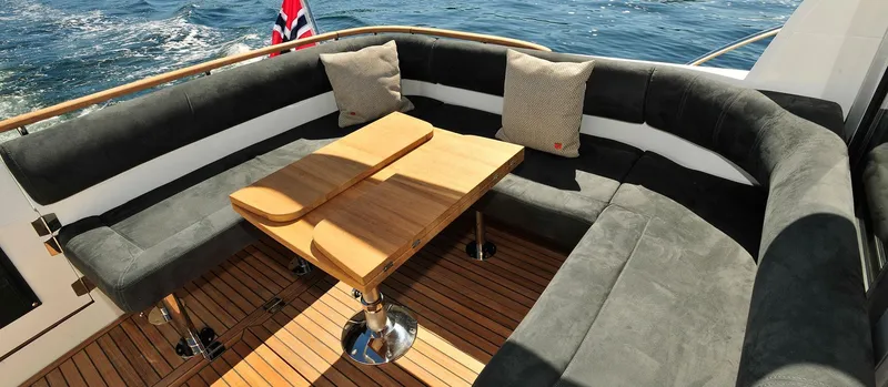 Slide: The Image of Manufacturer Provided Image: Manufacturer Provided Image: Manufacturer Provided Image - 16